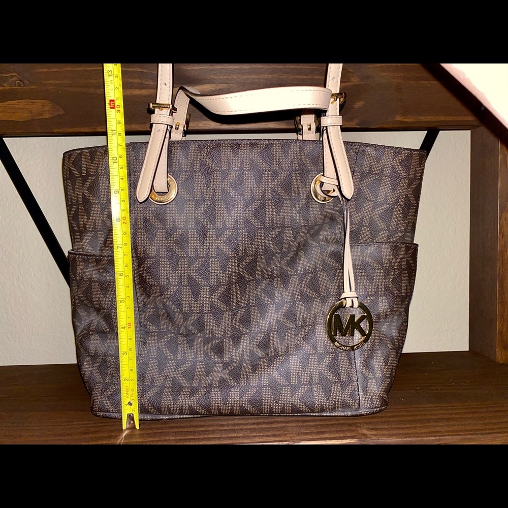💚EUC Micheal Kors MK Logo Tote Purse - Picture 12 of 12